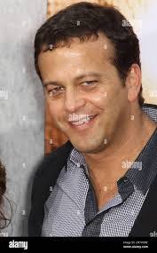 Aaron Decapua's Instagram, Twitter & Facebook