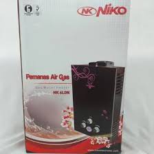 Dengan harga yang relatif terjangkau, water heater ini juga punya fitur keamanan yang baik di kelasnya, seperti fitur timer yang berfungsi untuk menonaktifkan mesin pemanas air secara otomatis jika digunakan selama 20 menit secara terus menerus, guna menghemat penggunaan gas dan menghindari kebocoran yang berujung pada keracunan karbon dioksida. Jual Produk Niko Gas Water Heater Termurah Dan Terlengkap Agustus 2021 Bukalapak