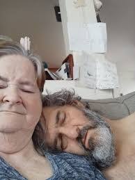 Cindy Strack's Instagram, Twitter & Facebook