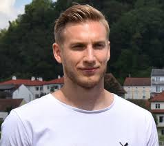 Fußball: Patrick Farkas wechselt in die Schweiz, Michael Huber zum GAK