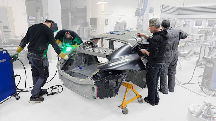 Complete Guide to Auto Frame Straightening | Car-O-Liner
