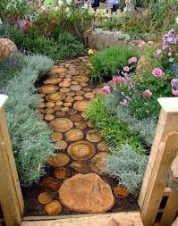 Tuintrends 2015 Natuurlijke Bestrating Stijlvol Styling Tuin Ideeen Tuin Tuinpad
