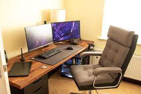 I'm a writer and when i'm not writing im usually gaming or wasting time on reddit/imgur/etc so suffice it to say i'm on my computer a lot. I M Not A Fan Of The Race Car Gaming Chairs So Being An Upholsterer By Trade I Bought Myself A 1970 S Executive Chair And Reupholstered It Pcmasterrace