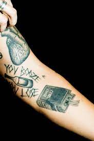 (just take a look at dr. Harry Styles Tattoos The True Story Behind 17 Black British Gq