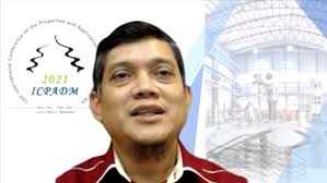 Prof. Zulkurnain delivers his closing remarks during the closing of  ICPADM2021