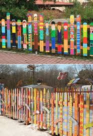 Idee D Amenagement De La Cour De Recre Idees De Cloture Cloture Jardin Decoration Jardin