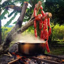 Cuisine Au Feu De Bois La Reunion Cuisine Reunionnaise Rougail Saucisse