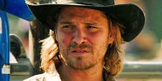 Yellowstone's Luke Grimes & Kelsey Asbille Talk Season 5 Part B's  "Earth-Shattering" Reveal & Kayce Taking Over The Dutton Ranch