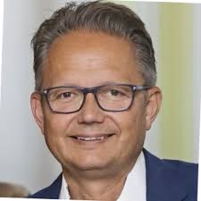 Thomas Pelz email address & phone number