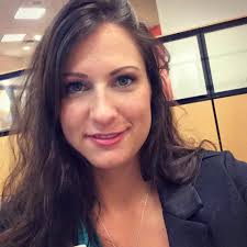 The moment you're ready to quit is usually the moment right before the  miracle happens. Don't give up! Missed motivational Monday so making moves 