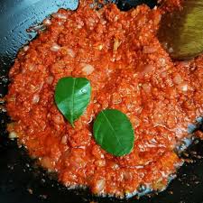 Satukan semua bahan kisar bersama santan dan masak dengan api perlahan sambil sentiasa dikacau. Resepi Ketam Masak Cili Telur Pecah Super Sedap Dengan Rasa Lemak Telur Yang Meresap Ke Dalam Ketam Sangat Menyelerakan Daily Masak