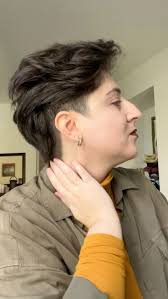 Hair cuts Pinterest board: 38 ideas from "Short Hair cuts"