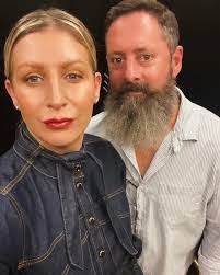 Jane Sledge's Instagram, Twitter & Facebook