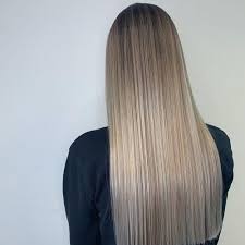 Blonde with dark roots long hair. 18 Blonde Hair With Dark Roots Ideas To Copy Right Now In 2021