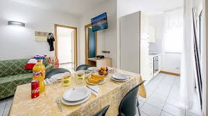 Vendesi appartamento vista mare san benedetto tronto. Residence Michelangelo Sul Lungomare Di San Benedetto Del Tronto
