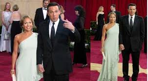 Jennifer lopez and ben affleck reportedly took a weeklong vacation to montana alone after being spotted spending time together in affleck himself split with girlfriend ana de armas at the top of 2021 and had been spotted hanging out with j.lo in los angeles. Jennifer Lopez Looks Back At 2002 Engagement Ring From Ben Affleck Entertainment News Wionews Com