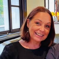 90+ "Penny Holmes" profiles