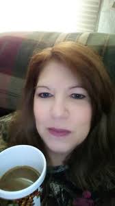 Drinking coffee without sugar