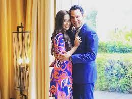 In 2006, the contest was held outside of malaysia for the first time, in guangzhou, china. Hans Isaac Speaks Out In Defence Of Fiancee Aileen Gabriella Robinson Showbiz Malay Mail