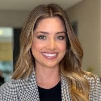 Laura Marra's Instagram, Twitter & Facebook