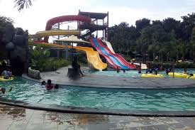 Wahana permainannya menghibur dan suasananya sangat asri khas alam bali. Tiket Dewasa Waterboom Haurgeulis Tutup Permanen Harga Tiket Masuk Kampung Gajah Bandung 15 July 2020 By Reswanto Goodbargainwalmartbedframes