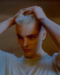 Calum Hall (@calumhalll) • Instagram photos and videos