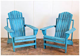 Adirondack Chair Blue Distressed Turquoise Adirondack Chairs Add Classic Beachside Charm To Any Outdoor Venue Archiverentals Adirondack Chair Vintage Rentals Adirondack Chairs