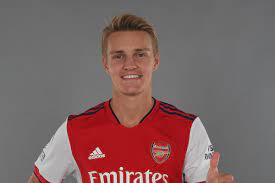Martin ødegaard (born 17 december 1998) is a norwegian professional footballer who plays as an attacking midfielder for premier league club arsenal and . Official Real Madrid Sell Martin Odegaard To Arsenal Managing Madrid