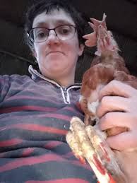 What is the best way to stop bleeding in chickens?