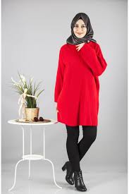 Kirmizi Renkli Patirti Tesettur Tunik Modelleri Moda Stilleri Tunik Siyah Tunik