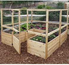Ajb built this innovative dog kennel and raised garden to keep the dog in and deer and other critters out. Amazon Com Square Raised Garden With Deer Fence Kit Garden Outdoor