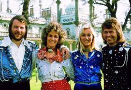 Cet établissement de charme, également membre de relais et châteaux, vous pose un séjour relaxant dans un magnifique cadre, ainsi que la découverte de la gastronomie locale. Apos 39 Anos Abba Prepara Retorno Com Musicas Ineditas E Turne Mundial Gzh