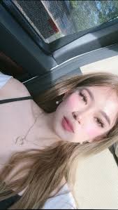 can u come pick up your clothes? 😮‍💨