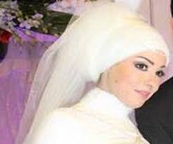 Salah's first daughter was born in 2014 and they have decided to name her makka salah, in honour of the islamic holy city of mecca. Magi Salah Bio Facts Family Life Of Mohamed Salah S Wife