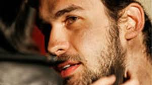 Lifestyle, videos and celebrity news! O Agnwstos Gios Ths Aggelikhs Nikoloylh