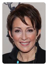 WHAT TO DO WHEN YOUR HAIR STYLIST RETIRES