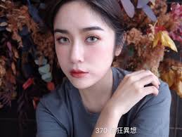 IG爆紅款唇膏全美時裝周指定款🔥全世界擦都好看的保濕唇膏🔥 保濕顯色X開架最美命定六色#零色差全民命定🌟主打色推薦🌟 #370楓狂異想