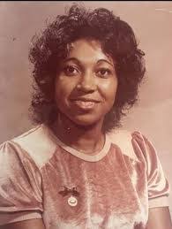 Janie Freeman's Instagram, Twitter & Facebook