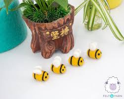 ‪Lockdown DIY Crafts for Families | Easy Ideas - Felt and Yarn‬‏