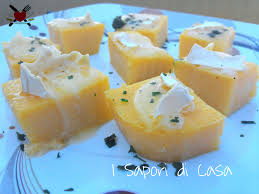 Come rinunciarvi adesso che è stagione… Crostini Di Polenta Al Tartufo Con Brie