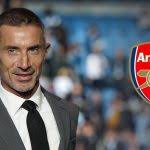 Andrea Berta working