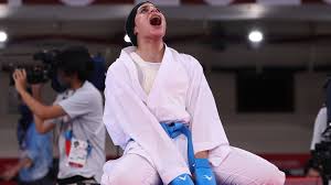 خبر صادم للفنانه الجميله #دلال_عبد_العزيز الله يرحمك ويغفرك ارجو منكم الدعاء لها. Yv5n Si9sajepm