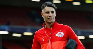 Dominik szoboszlai is a hungarian professional footballer who plays for bundesliga club rb leipzig and the hungary national team. Arsenal Target Dominik Szoboszlai S Transfer Fee Can Be Paid In Three Installments Gooner Talk