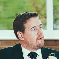 I am proud to announce that yesterday I graduated with a 2:1 from the  University of East London completing my part-time degree in Bsc Civil  Engineering. It was 5 years of hard