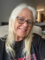 Willie Nelson Interview. ** Spinner