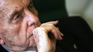 Manuel Fraga, un ejemplo de apuesta por la política, las reformas y las  instituciones