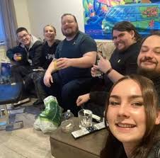 I need of someone who could help fix straightners/curlers that aren't  working and also someone too look at my Apple Watch , screen is broken.  Thanks