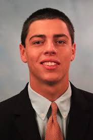 Edward Thorne's Instagram, Twitter & Facebook