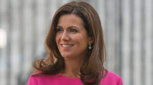 Susanna victoria reid (born 10 december 1970) is an english television presenter and journalist. Susanna Reid Says Emotional Goodbye To Former Good Morning Britain Co Host Piers Morgan After Final Studio Visit Woman Home