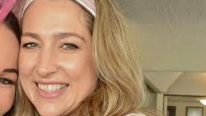 Laura Gerber's Instagram, Twitter & Facebook